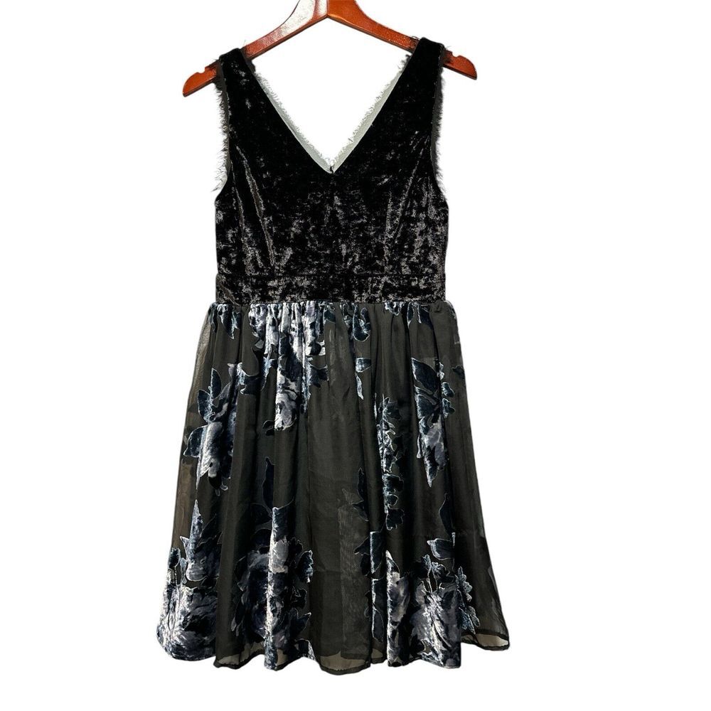 Altar'd State Crushed Velvet Floral Mini Dress Sheer V Neck Sleeveless Size M